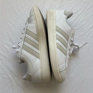women’s adidas sneakers